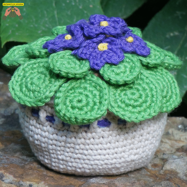"Handmade crochet flower pot by Knits & Knots by Apoorva – unique decorative home décor"